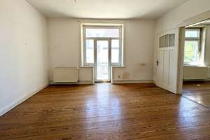 Altbauwohnung mit 3 Zimmern und zwei Balkonen nahe der Lübecker Innenstadt – Die vollständige Adresse der Immobilie erhältst du vom Anbieter., 23558 Sankt Lorenz Süd, Lübeck – Vorschaubild 7