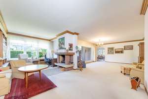 Großzügige Villa im begehrten Marschwegviertel! – Die vollständige Adresse der Immobilie erhältst du vom Anbieter., 26131 Eversten, Oldenburg (Oldenburg) – Vorschaubild 3