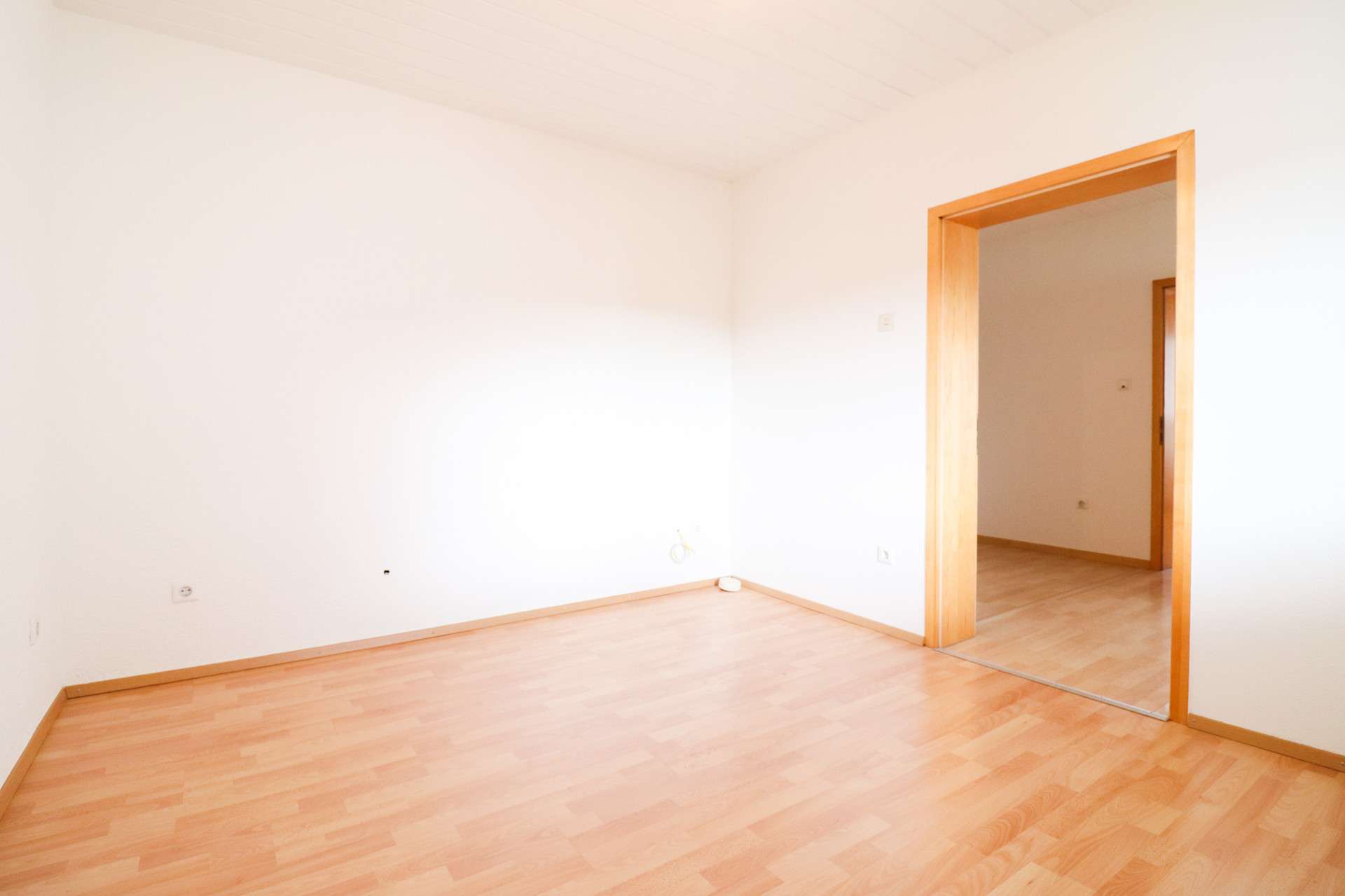 Immobilie in Ermershausen - Familientraum auf dem Land - Unendlich viel Platz für Hobby, Arbeit und Selbstverwirklichung - Bild 11