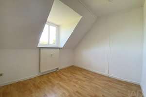 Lieber Eigentum statt Miete: Helle 3-Zimmer-Wohnung mit Weitblick, Balkon und Tiefgarage – Die vollständige Adresse der Immobilie erhältst du vom Anbieter., 4159 Wahren, Leipzig – Vorschaubild 7