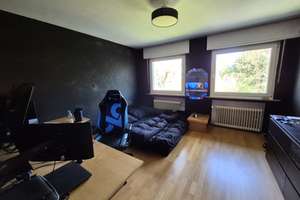 Freistehendes Zweifamilienhaus auf großem Grundstück in schöner Lage von Auweiler... – Gartenstraße 6, 50765 Esch/Auweiler, Köln – Vorschaubild 7