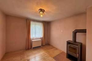 Sanierungsbedürftige DHH mit großem Eckgrundstück in ruhiger Lage von Augsburg-Bärenkeller – Die vollständige Adresse der Immobilie erhältst du vom Anbieter., 86156 Bärenkeller, Augsburg – Vorschaubild 11
