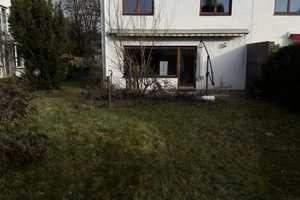 Renovierte Doppelhaushälfte mit großem Garten in ruhiger Lage - befristet auf 3 Jahre – München – Vorschaubild 2