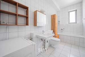 MODERNISIERTE ALTBAUWOHNUNG MIT KAMIN & BALKON IM GRÜNEN – 4 Zimmer auf 98 m² in Darmstadt-Arheilgen – Die vollständige Adresse der Immobilie erhältst du vom Anbieter., 64291 Arheilgen, Darmstadt – Vorschaubild 7