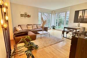 Exklusive wunderschöne 3-Zimmer 80m² Wohnung mit traumhaftem Süd-West Garten (opt. TG mit Wallbox)
