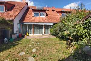 Schönes 5-Zimmer-Reihenmittelhaus mit Fußbodenheizung, EBK und Feldrandlage in Niddatal-Assenheim – Wetteraukreis – Vorschaubild 2