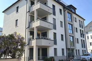 moderne 3-Zi.-Wohnung im 1.OG mit Südbalkon, Aufzug, Einbauküche und Stellplatz – Gutbrodstr. 86, 70193 Hölderlinplatz, Stuttgart – Vorschaubild 4
