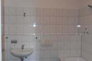 Praktische 2,5-Raum-DG-Wohnung mit EBK+Balkon in MD-Stadtfeld Ost erwartet Sie! – Uhlandstr. 1, 39108 Magdeburg – Vorschaubild 15