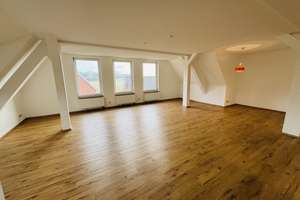 Großzügige, kernsanierte 5-Zimmer-Wohnung, 200qm Oyten-Bassen