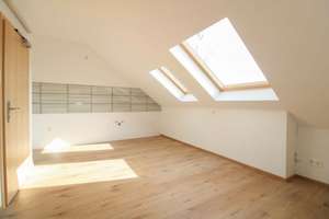 1-Zimmer Dachgeschosswohnung in Top lage Seckbachs – Die vollständige Adresse der Immobilie erhältst du vom Anbieter., 60389 Seckbach, Frankfurt am Main – Vorschaubild 4