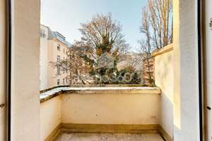 Bezugsfreie Altbauwohnung – modernisiert & wandelbar zur 1,5-Zimmer-Wohnung – Die vollständige Adresse der Immobilie erhältst du vom Anbieter., 10407 Prenzlauer Berg, Berlin – Vorschaubild 4