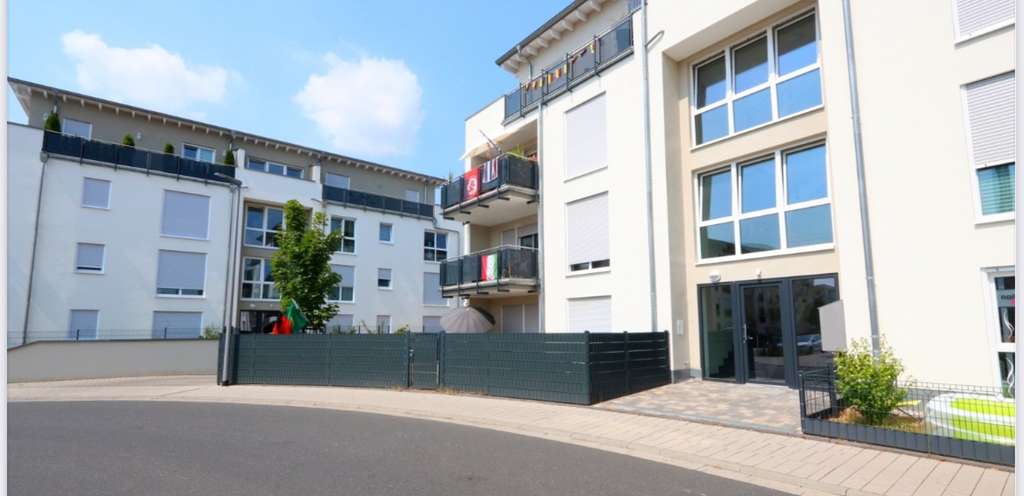 Helle 2-Zimmer-Wohnung mit Terrasse in zentraler Lage von Hattersheim