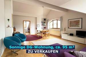 3ZKB Dachgeschosswohnung mit sonnigem Balkon