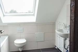 Neu! 100 m² - 4-Zi, 2x Balkon, Gast-WC saniert ! – Windmühlenstr. 3b, 39126 Rothensee, Magdeburg – Vorschaubild 7