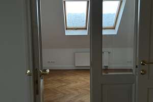 Attraktive 3-Zimmer Dachgeschosswohnung mit Balkon in Schöneberg – Monumentenstraße 13, 10829 Schöneberg, Berlin – Vorschaubild 9