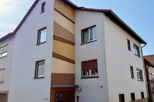 Sehr schönes Zweifamilienhaus in guter Lage – Marburg-Biedenkopf (Kreis) – Vorschaubild 1