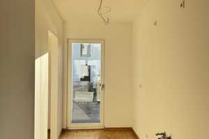 Isernhagen-Süd: Endhaus mit 4 Schlafzimmern, Garten, Fußbodenheizung sehr große Terrasse, Tiefgarage – Varrelheide 6E, 30657 Hannover – Vorschaubild 8