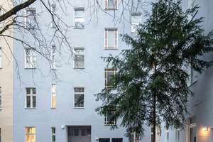 Bezugsfreie 2-Zimmer-Altbauwohnung im Prenzlauer Berg – zwischen Cafés, Boutiquen und Parks! – Driesener Straße 29, 10439 Prenzlauer Berg, Berlin – Vorschaubild 17