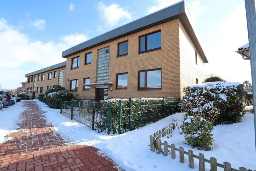 Immobilie in Barmstedt - Attraktive 3 Zi. Erdgeschosswohnung mit Gartenanteil zentral in Barmstedt - Bild 2