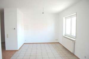 Helle 2 ½ Zimmer Wohnung für 1-2 Personen in Ludwigshafen-Maudach 