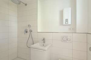 Moderne & frisch sanierte 2-Zimmer-Wohnung: hell, freundlich + schöner Ausblick ins Grüne – Washingtonweg 1A, 30519 Mittelfeld, Hannover – Vorschaubild 8