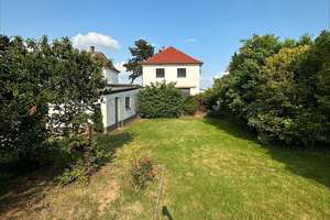 Zweifamilienhaus mit Erweiterungspotenzial – Die vollständige Adresse der Immobilie erhältst du vom Anbieter., 64546 Mörfelden-Walldorf – Vorschaubild 4