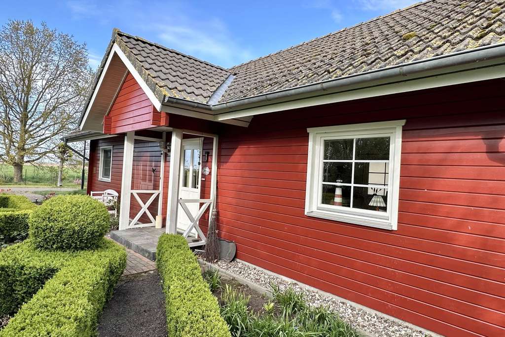 Immobilie in Fuhlendorf - Charmanter Bungalow am Bodden nahe der Ostsee - Bild 3