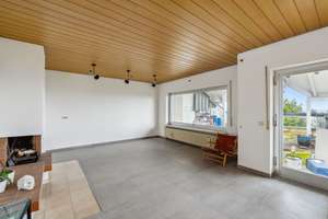 Zweifamilienhaus mit Panoramablick in gehobener Lage in Kleinostheim – Die vollständige Adresse der Immobilie erhältst du vom Anbieter., 63801 Kleinostheim – Vorschaubild 9