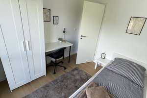 WG Zimmer mit Balkon/Dachterrasse – Die vollständige Adresse der Immobilie erhältst du vom Anbieter., 81827 Waldtrudering, München – Vorschaubild 6