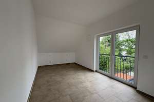 2-Zi Dachgeschosswohnung mit Dachterrasse – Vogesenstr 15c, 81825 Waldtrudering, München – Vorschaubild 13
