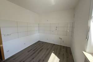 Tolle Wohnung / BALKON + AUFZUG – Vluyner Nordring 84, 47506 Neukirchen-Vluyn – Vorschaubild 8