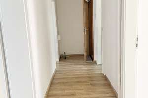 St. Peter ! Charmante moderne 3-ZW, 80 m²,Balkon,neuwertiges Bad, EBK gegen Ablöse, 2.OG ohne Aufzug – Die vollständige Adresse der Immobilie erhältst du vom Anbieter., 90478 Glockenhof, Nürnberg – Vorschaubild 19