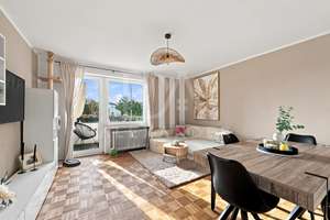 Charmante 2-Zimmer-Wohnung mit Balkon in begehrter Lage von München-Bogenhausen! – Die vollständige Adresse der Immobilie erhältst du vom Anbieter., 81927 Englschalking, München – Vorschaubild 1