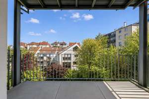 Helle 3-Zimmer-Wohnung mit Balkon und Einbauküche im beliebten Lehenviertel
