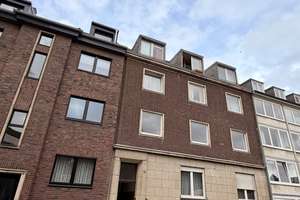 Sanierte Altbau Perle mit großer Terrasse und Parkblick – Die vollständige Adresse der Immobilie erhältst du vom Anbieter., 40545 Oberkassel, Düsseldorf – Vorschaubild 11