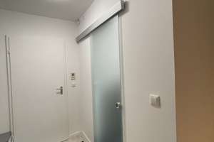 KERNSANIERTE EINZIMMERWOHNUNG MIT HOCHWERTIGEM BAD & KÜCHE IN BOGENHAUSEN – Fritz-Meyer-Weg 55, 81925 Oberföhring, München – Vorschaubild 38
