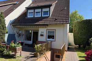 SANKT AUGUSTIN ORT, sehr gepflegtes Einfam.Haus mit 110 m² Wfl., 4 Zi. Vollkeller, Garten und Garage – Die vollständige Adresse der Immobilie erhältst du vom Anbieter., 53757 Sankt Augustin – Vorschaubild 3