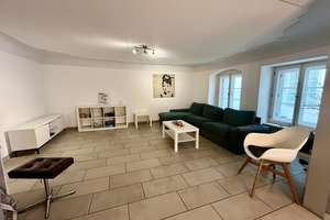WG geeignet! 
Charmante 4-Zimmer-Wohnung auf zwei Etagen in der bekannten Künstlergasse von Passau! – Die vollständige Adresse der Immobilie erhältst du vom Anbieter., 94032 Passau, Passau – Vorschaubild 4