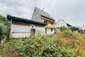 Verwirklichen Sie Ihre Wohnträume – Einfamilienhaus mit Potenzial und Bauoption – Die vollständige Adresse der Immobilie erhältst du vom Anbieter., 76879 Bornheim – Vorschaubild 4