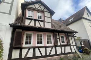 Charmantes Haus mit 3 Zimmern in Kronberg im Taunus – Pferdstrasse 16, 61476 Kronberg im Taunus – Vorschaubild 1