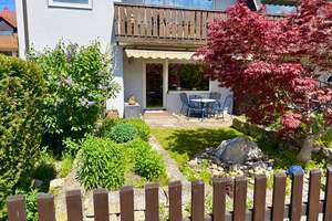 Platz an der Sonne - 3-Zi.-Terrassen-Garten-Whg. mit Garage in Fürth Burgfarrnbach – Die vollständige Adresse der Immobilie erhältst du vom Anbieter., 90768 Atzenhof, Burgfarrnbach, Fürth – Vorschaubild 2