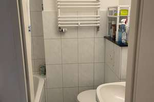 Lebendig wohnen: 3-Zimmer-Dachgeschosswohnung in Bremen-Findorff – Die vollständige Adresse der Immobilie erhältst du vom Anbieter., 28215 Findorff-Bürgerweide, Bremen – Vorschaubild 12