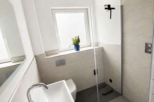 Sanierte Wohnung mit Balkon in Dortmund-Niederhofen – Godefriedstraße 26, 44265 Wellinghofen, Dortmund – Vorschaubild 2