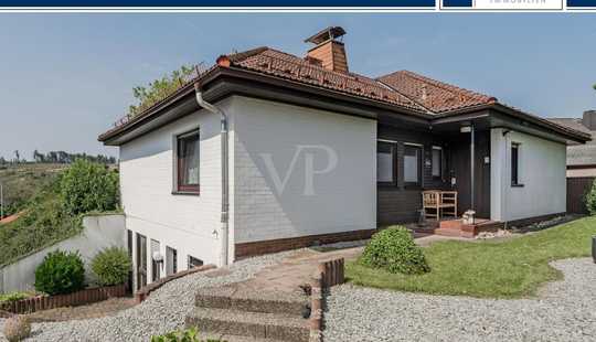 Bild von Großzügiges Familiendomizil mit Einliegerwohnung auf schönem Sonnengrundstück in Fernblicklage