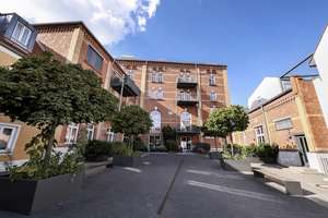Exklusiver Maisonette-Wohntraum mit Dachterrasse – Repräsentatives Wohnen in der Altstadt von ING – Adolf-Kolping-Straße 3, 85049 Mitte, Ingolstadt – Vorschaubild 4