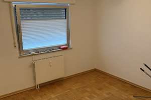 Hochwertige 3- Zimmerwohnung mit eigenen Garten in ruhigem 3 Familienhaus in Holweide – Rilkestr. 7, 51067 Holweide, Köln – Vorschaubild 8