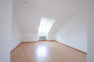 Licht,Raum und Charme unterm Dach! – Die vollständige Adresse der Immobilie erhältst du vom Anbieter., 81476 Forstenried, München – Vorschaubild 35