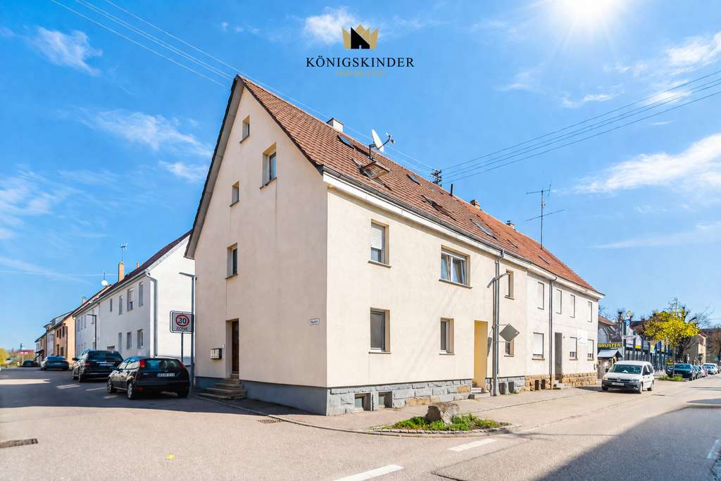 Immobilie in Bönnigheim - Kapitalanlage + Eigennutzung: MFH mit moderner Technik & freier Einheit in Bönnigheim - Bild 0