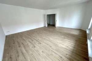 Großzügige Altbauwohnung in der Hegelstraße !  – Hegelstraße 26, 39104 Altstadt, Magdeburg – Vorschaubild 3
