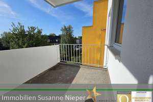 Einziehen & wohlfühlen. Sanierte 3-Zimmerwohnung mit Balkon und Aufzug - Scholven  WE11/2.OGvo
